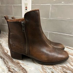 Women’s Born leather boots